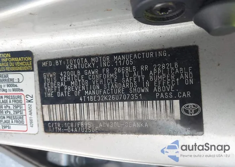 2006 Toyota Camry Le z USA, uszkodzony, nr VIN 4T1BE32K26U707351